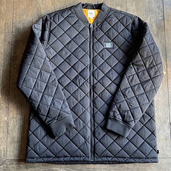 Vans Jackets & Blazers - Vans “Boom Boom long” black quilted Women’s XL jacket. Black and yellow. NWT